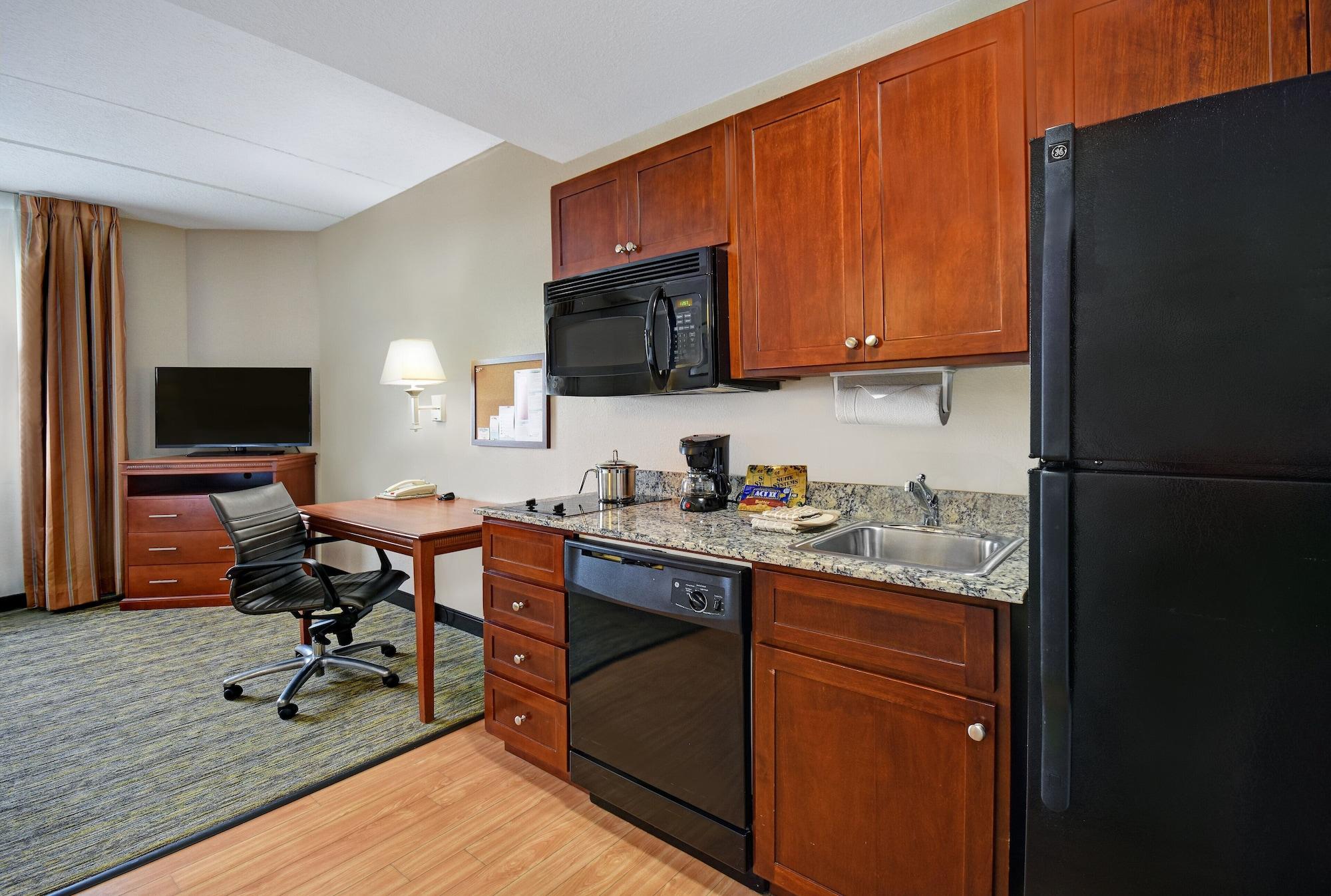 Candlewood Suites Columbia-Fort Jackson By Ihg Екстериор снимка
