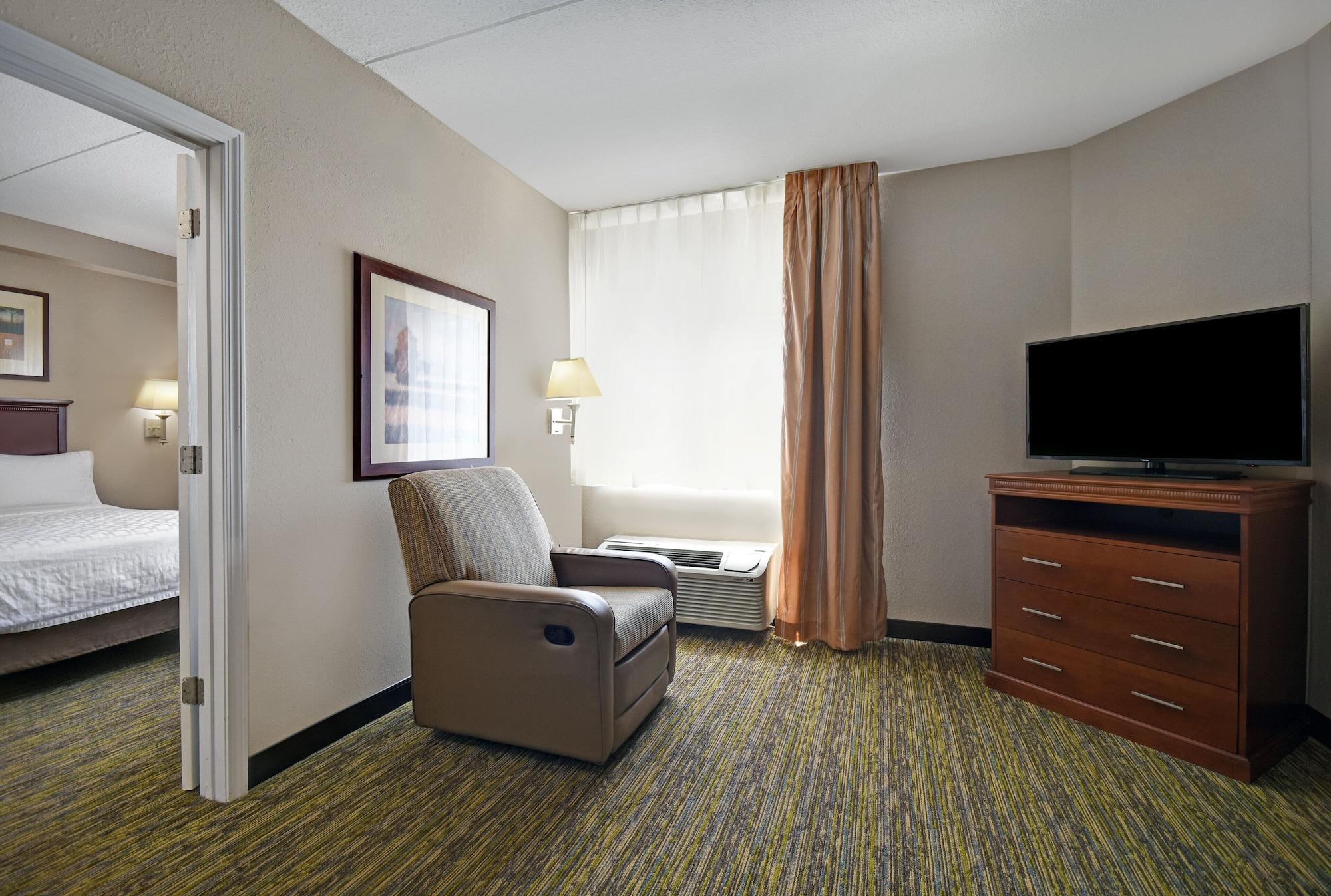 Candlewood Suites Columbia-Fort Jackson By Ihg Екстериор снимка
