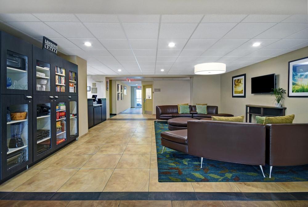Candlewood Suites Columbia-Fort Jackson By Ihg Екстериор снимка