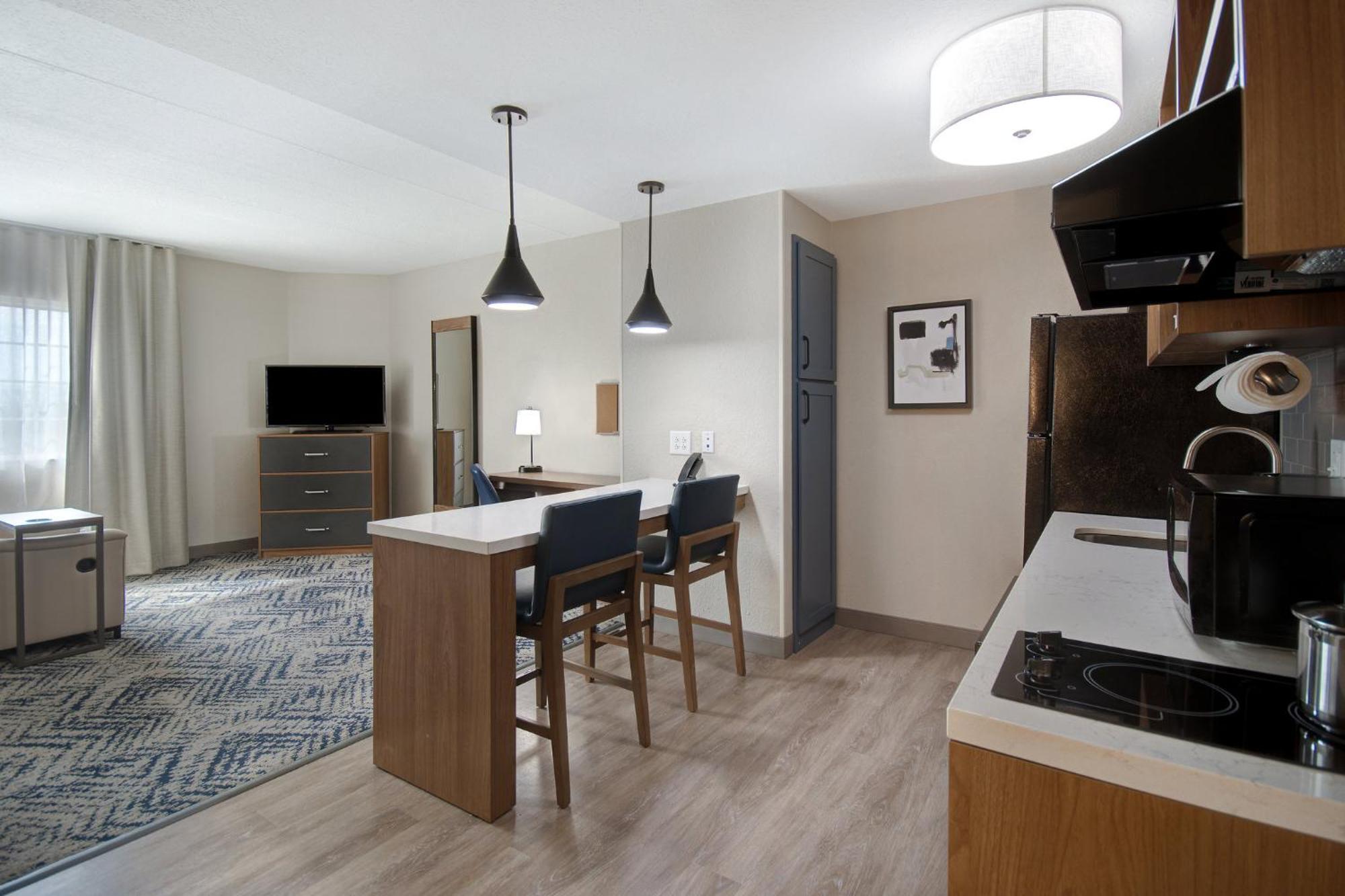 Candlewood Suites Columbia-Fort Jackson By Ihg Екстериор снимка