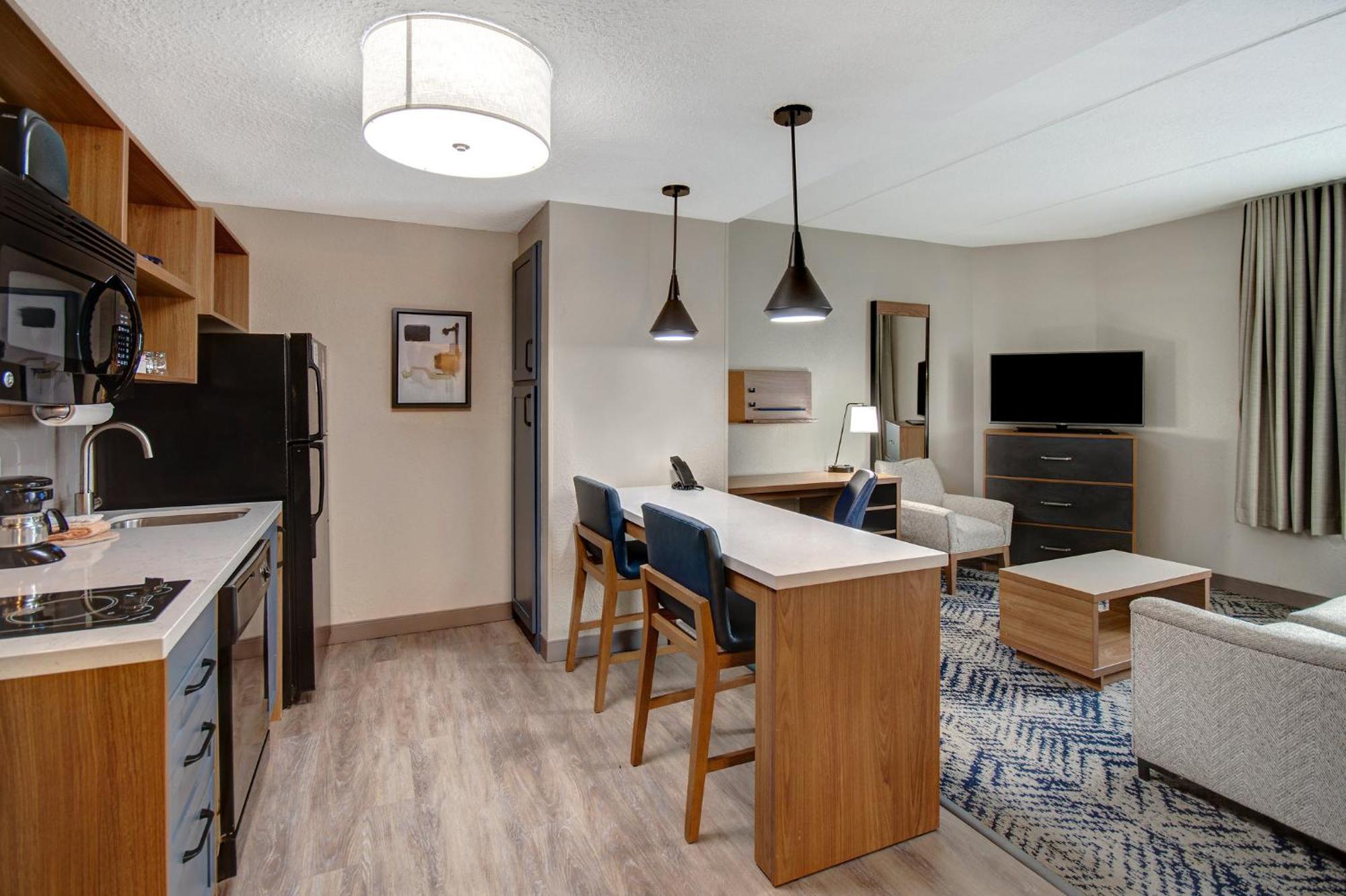 Candlewood Suites Columbia-Fort Jackson By Ihg Екстериор снимка