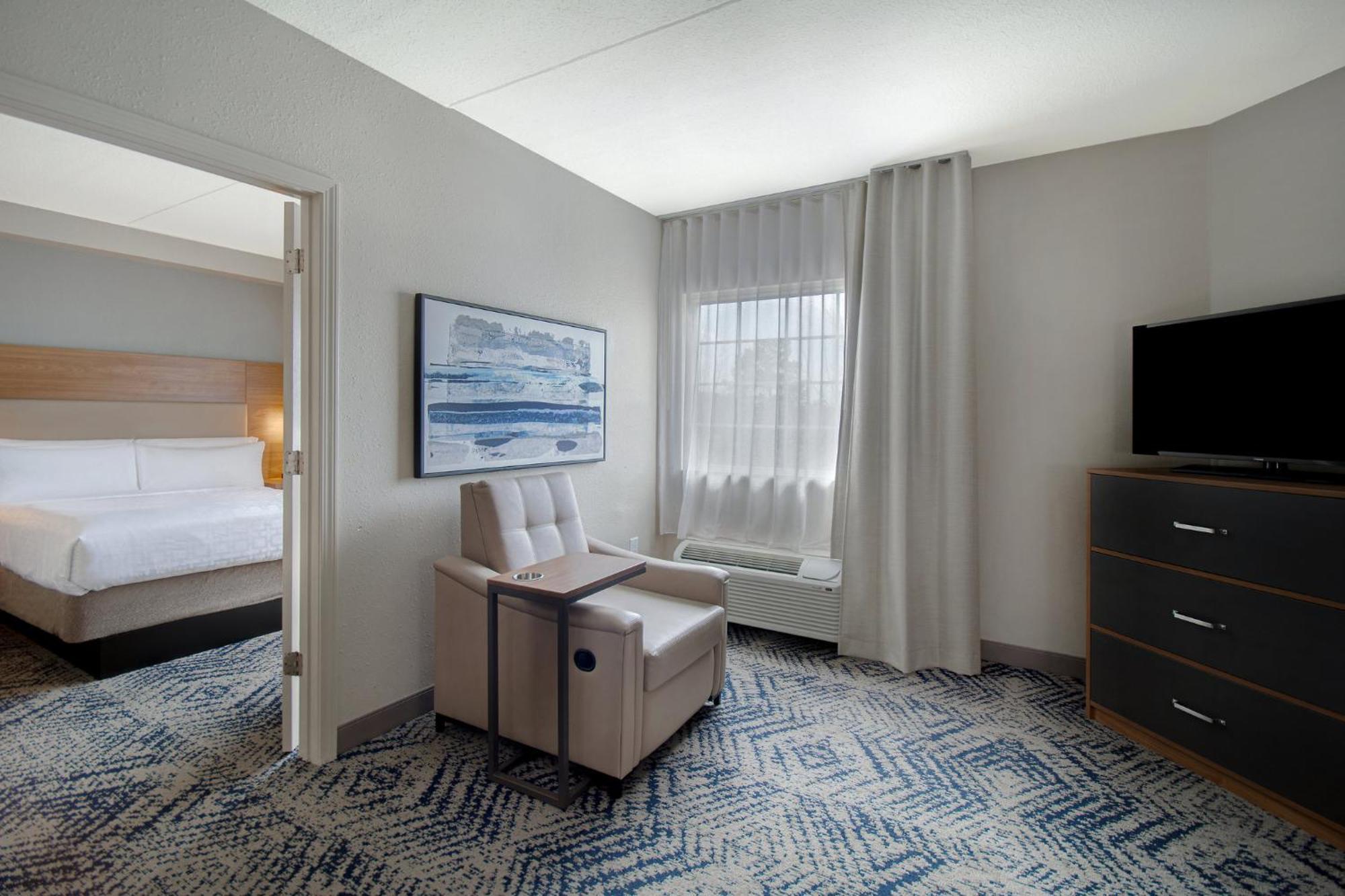 Candlewood Suites Columbia-Fort Jackson By Ihg Екстериор снимка