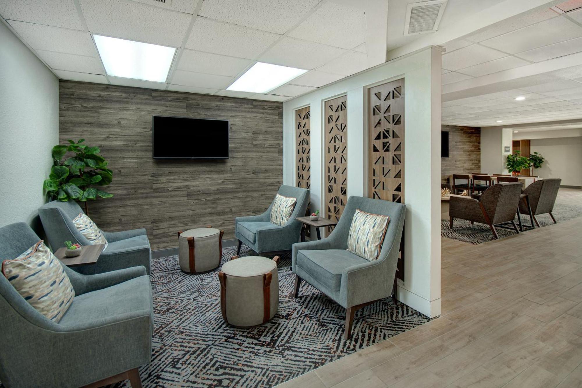 Candlewood Suites Columbia-Fort Jackson By Ihg Екстериор снимка